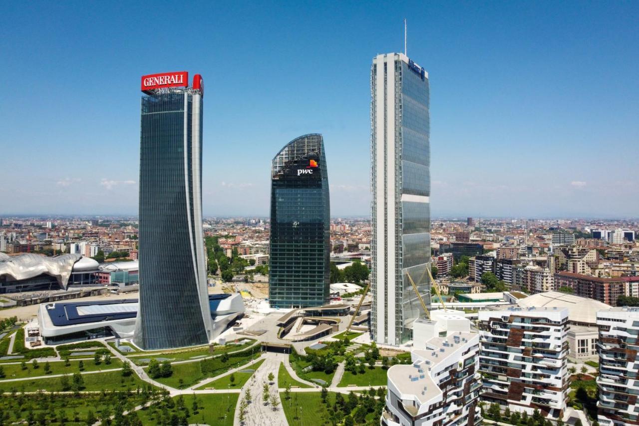 City Life House-Yellow San Siro & Duomo Milão Exterior foto